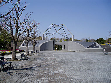 藤沢市営大庭台霊園　搭